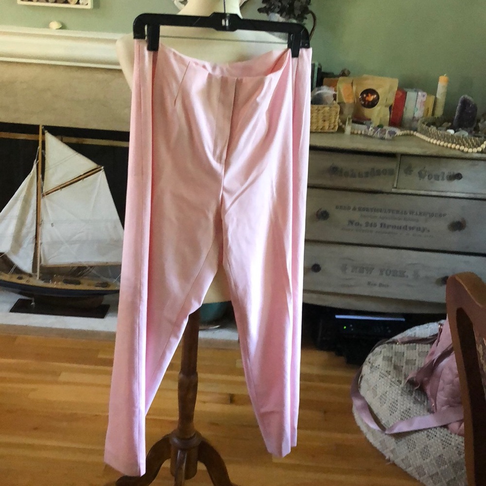 Gallery Couture Ladies slacks